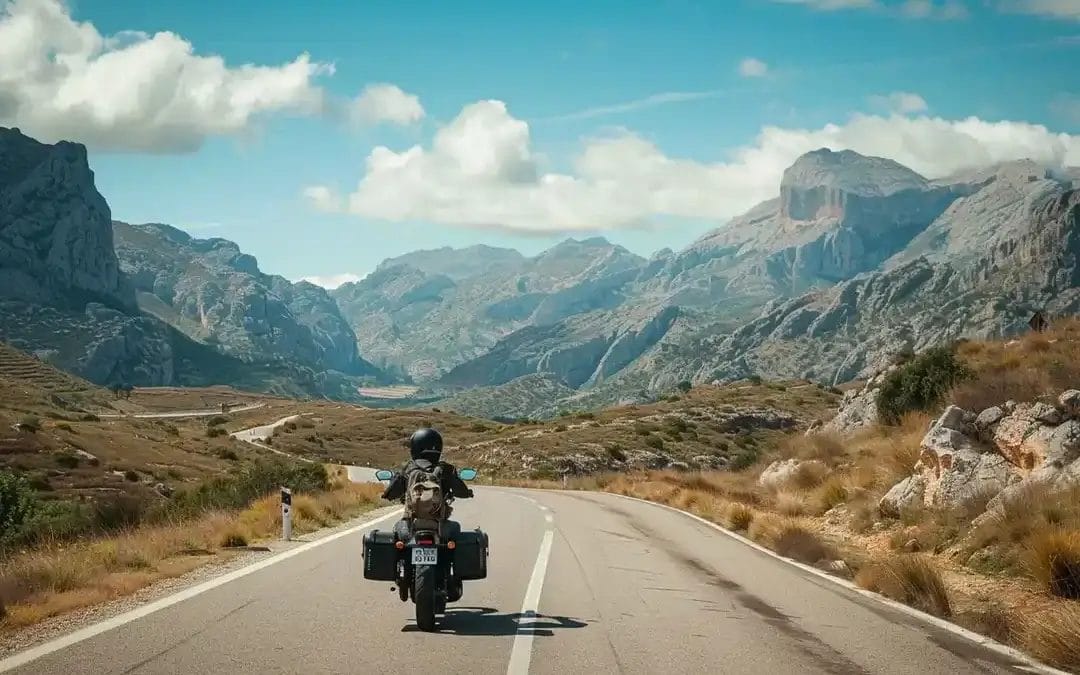 5 Reasons to Join a Guided Motorcycle Tour in Argentina & Chile